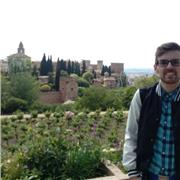 Profesor de Lengua y Literatura a tiempo completo. Mi experiencia y fascinación por la literatura me hacen combinar la lengua y la literatura a partes igual para una eficaz valoración de las dos partes y, por tanto, un aprendizaje completo